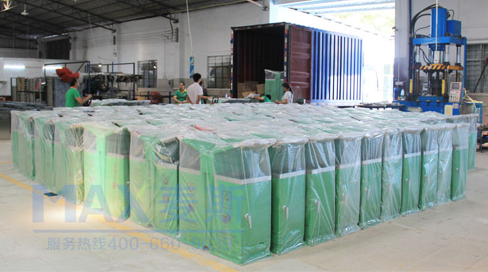 【廣東項目】河源市城管局果皮箱順利裝車送赴河源! 【廣東項目】河源市城管局果皮箱順利裝車送赴河源!